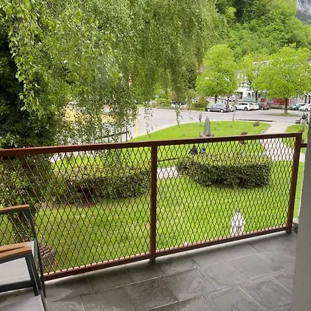 & Am Schlossplatz Hohenems