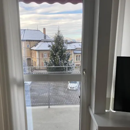 Zimmer&appartements Am Schloßplatz * Hohenems