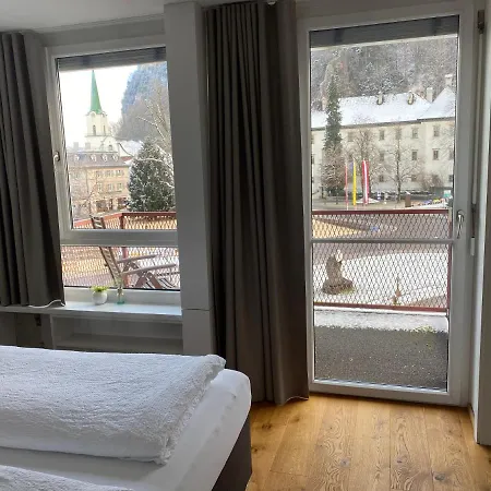 & Am Schlossplatz Apartment Hohenems