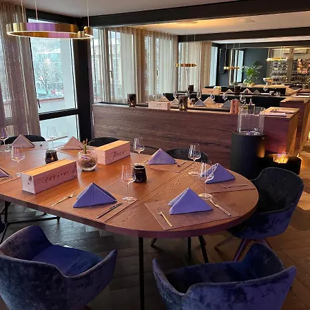 & Am Schlossplatz Appartamento *