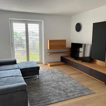 Zimmer&appartements Am Schloßplatz *