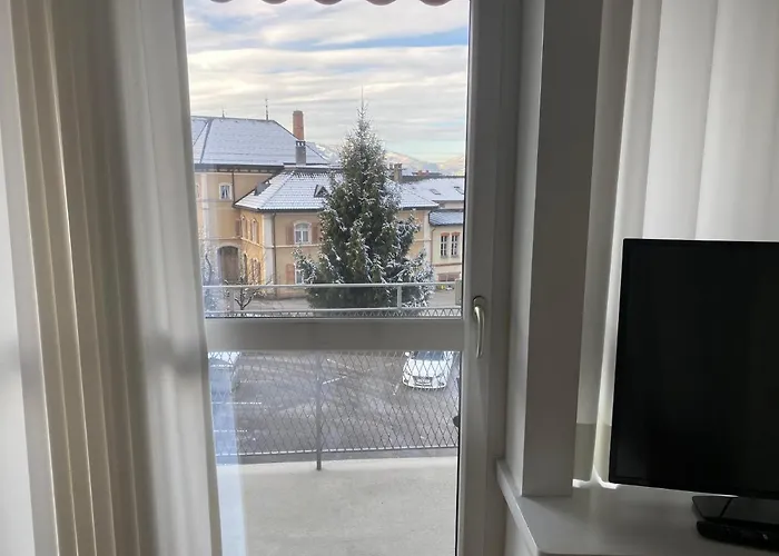 & Am Schlossplatz * Hohenems