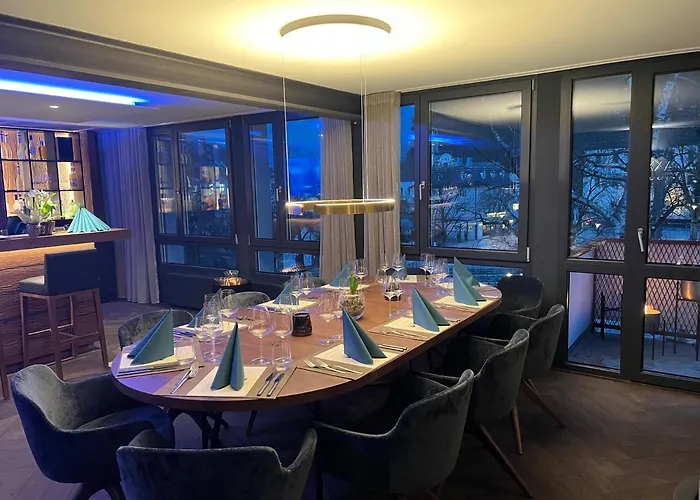 Zimmer&appartements Am Schloßplatz Apartment *