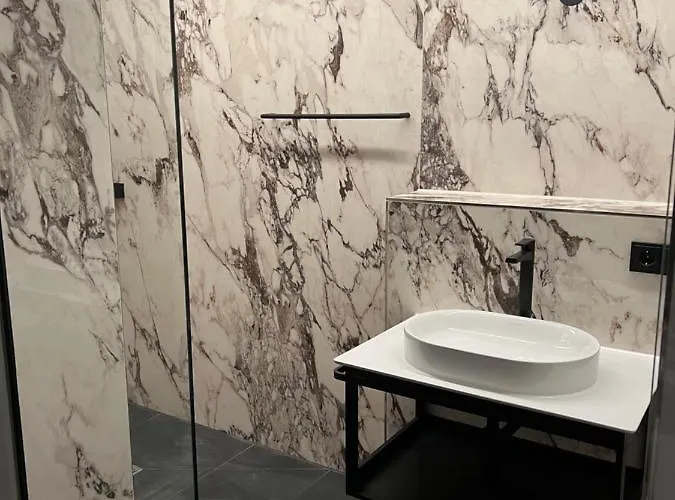 Zimmer&appartements Am Schloßplatz Apartment