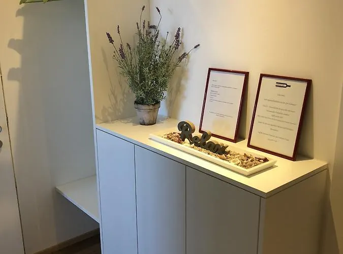 Zimmer&appartements Am Schloßplatz Apartment Hohenems